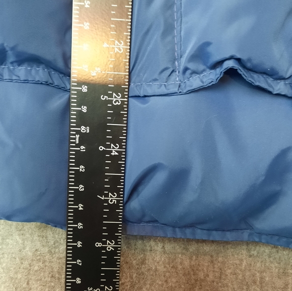 Woolrich Womans Vintage Down Puffer Vest Medium Blue Outdoor Activewear Classic - Picture 5 of 10